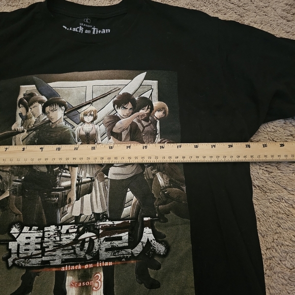 Attack on Titan Season 3 Graphic Tee T-Shirt Size Large - Picture 3 of 8